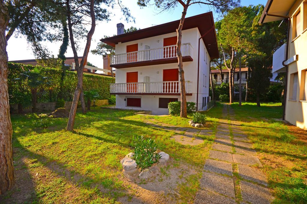 Villa Rosy Lignano Sabbiadoro Exteriér fotografie